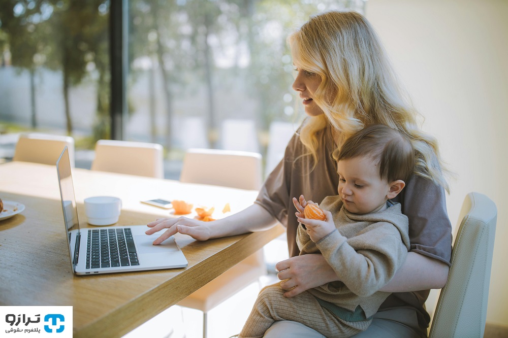 اخراج مادران از کار؛ قوانین، محدودیت‌ها و راه‌های اعتراض