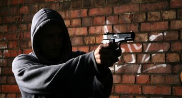 سرقت مسلحانه چه مجازات‌هایی دارد؟