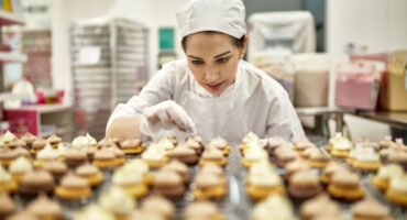 شوهر حق منع اشتغال همسر را دارد؟