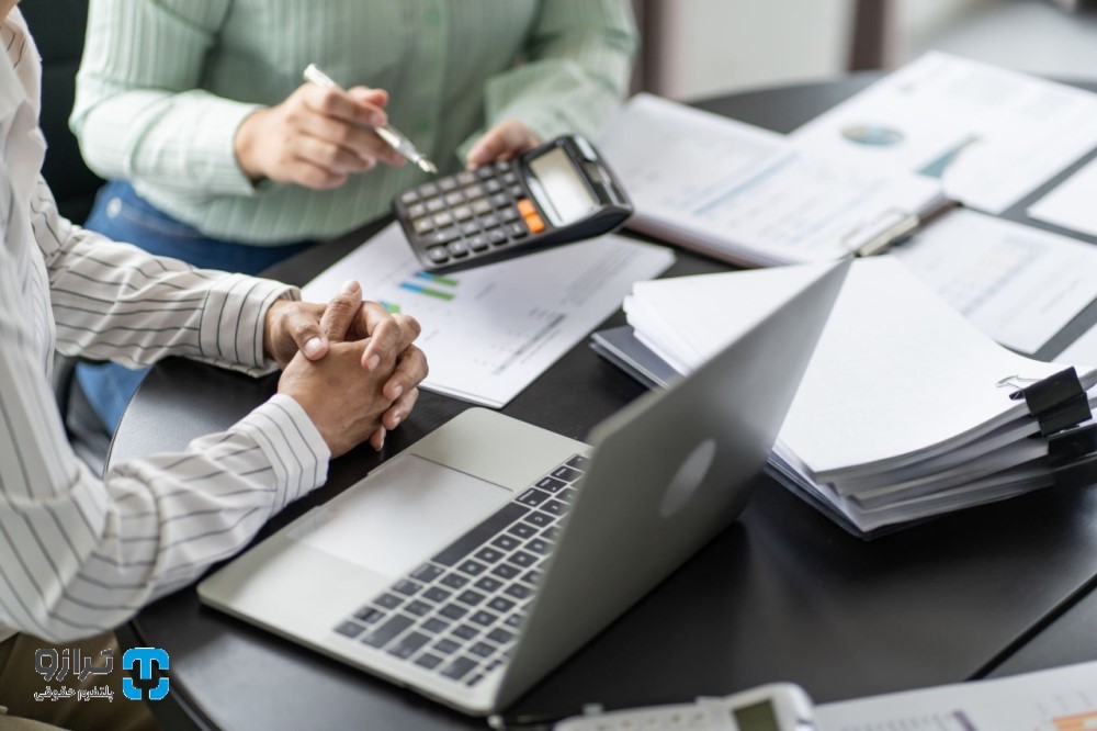 بررسی شرایط ممنوع&zwnj;الخروجی بدهکاران مالیاتی